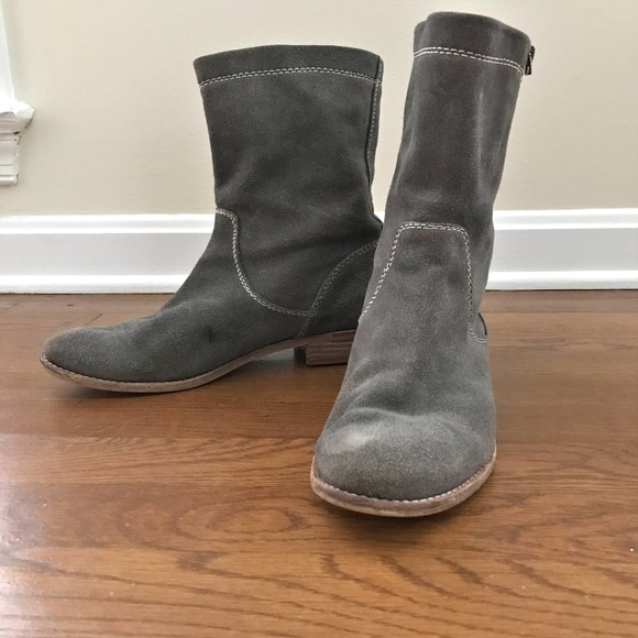 Splendid Shoes - Splendid Gray Suede Boots Sz 9